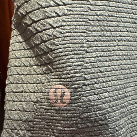 Lululemon Ventscape Hooded Balaclava Medium Forest Hoodie size 6 - Picture 6 of 9